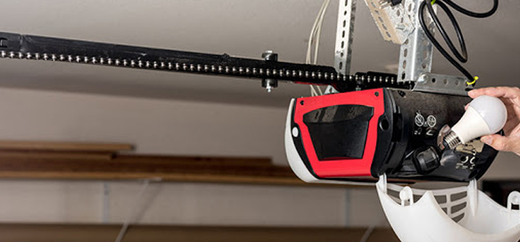 automatic garage door opener repair in El Monte