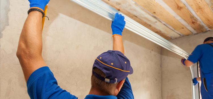 commercial overhead garage door repair in El Monte